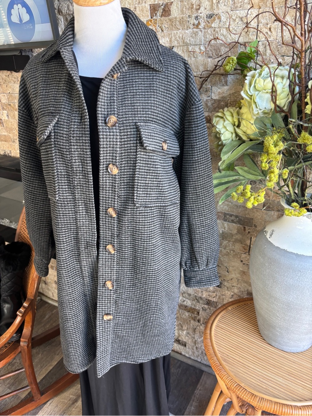 Rachel Comey Black and Gray Houndstooth Button-Front Trench Coat